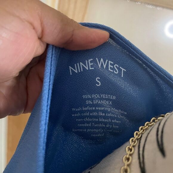 Nine West Wrap Sunday Dress Flutter Sleeves Midi Size Small Stretchy - Picture 6 of 6